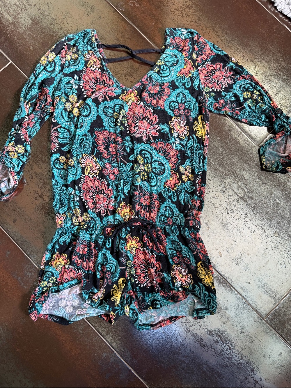 Splendid Black Floral V-Neck Romper with Teal & Coral Paisley print xs